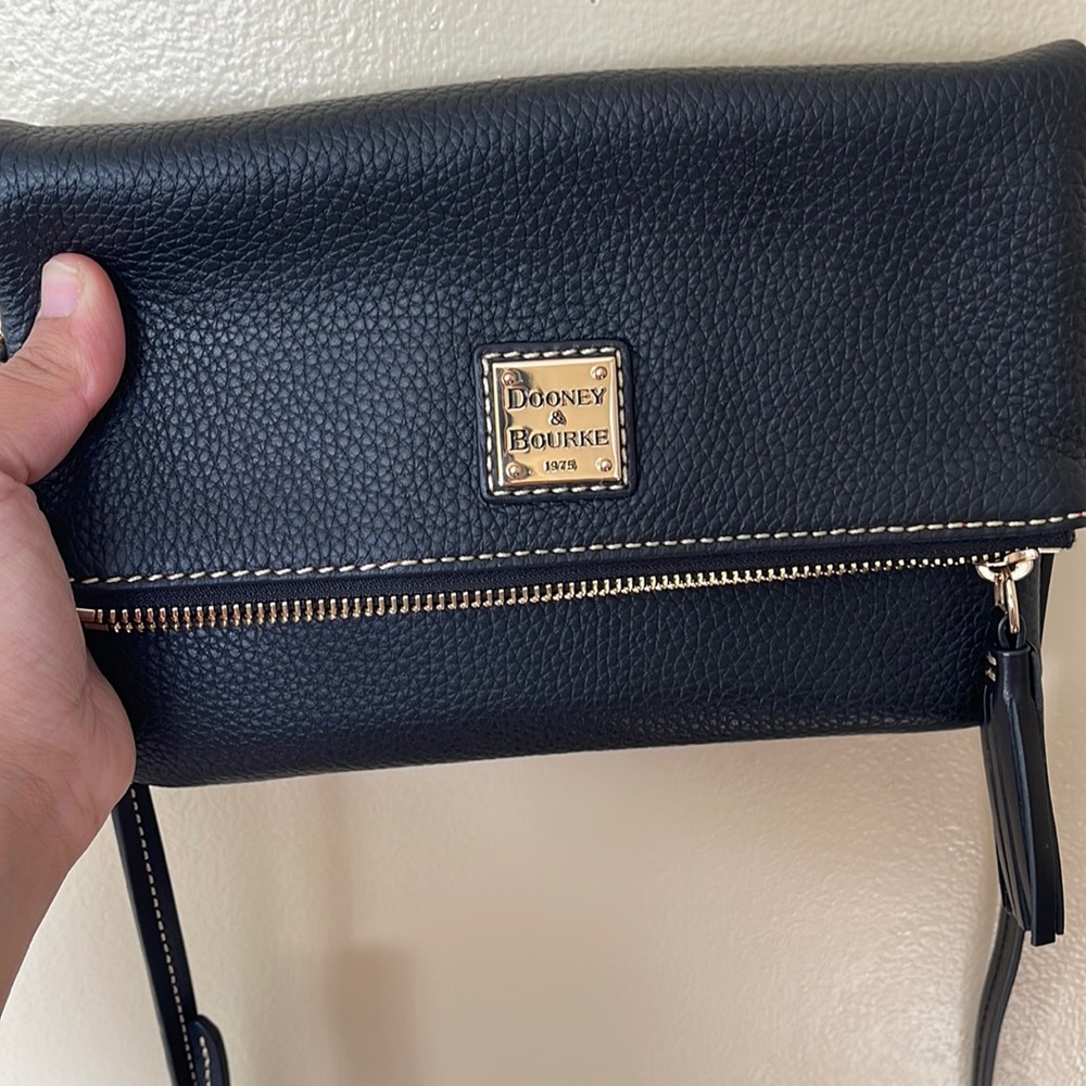 DOONEY & BOURKE leather crossbody